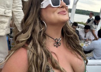 6 TIKTOKERS WORTH A FOLLOW RIGHT NOW