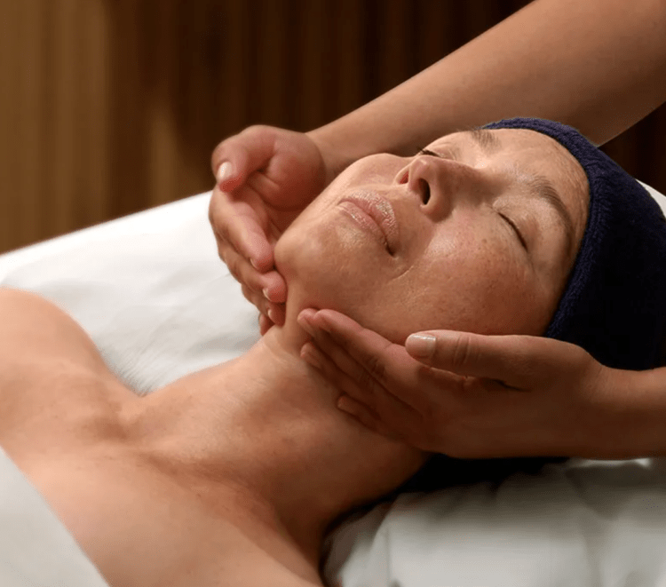 Whats New at The Colony Hotel