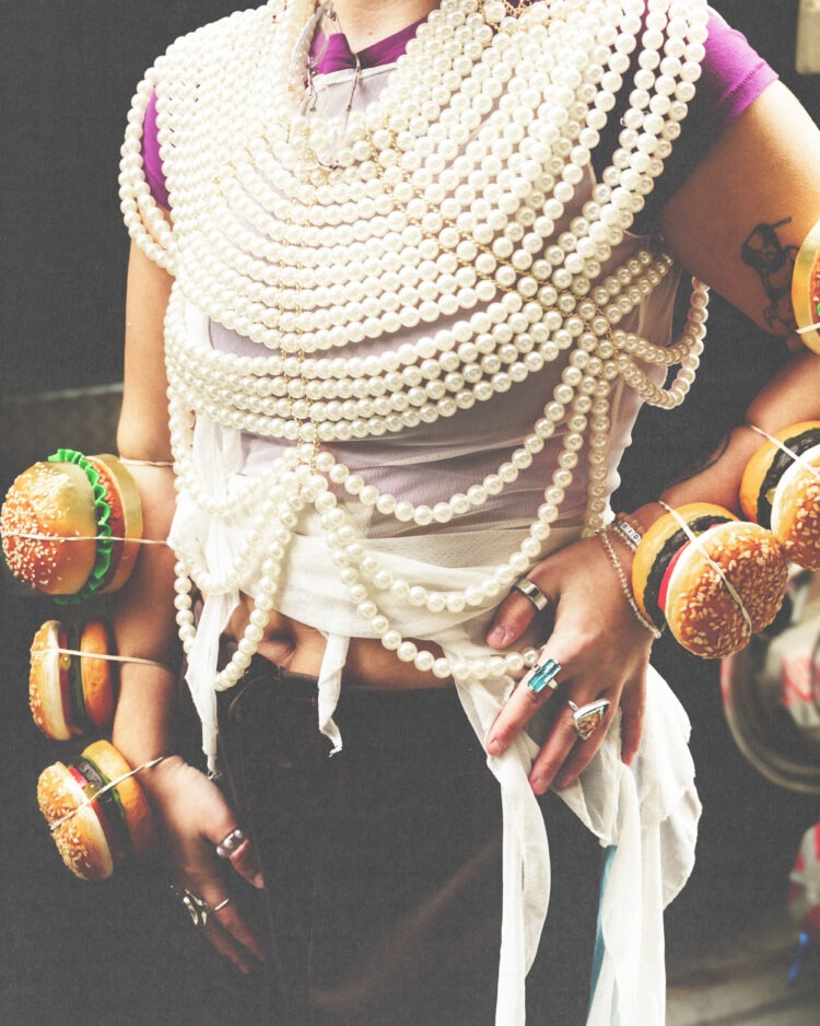 Spotlight on Visual Artist and TikToker Vita Kari