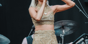 Up and Coming Pop Singer Audriix Releases New Single to Kick Off 2025