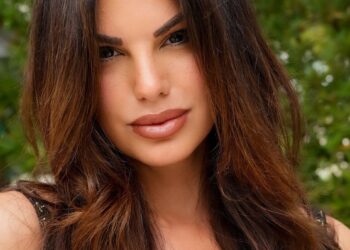 Spotlight on Travel and Lifestyle Creator Victoria Vesce