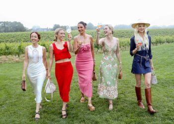 Róse Reimagined with Wölffer Estate and NARS Cosmetics