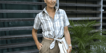 Burberry Celebrates Pop-Up Boutique with Cocktail Party at Topping Rose House