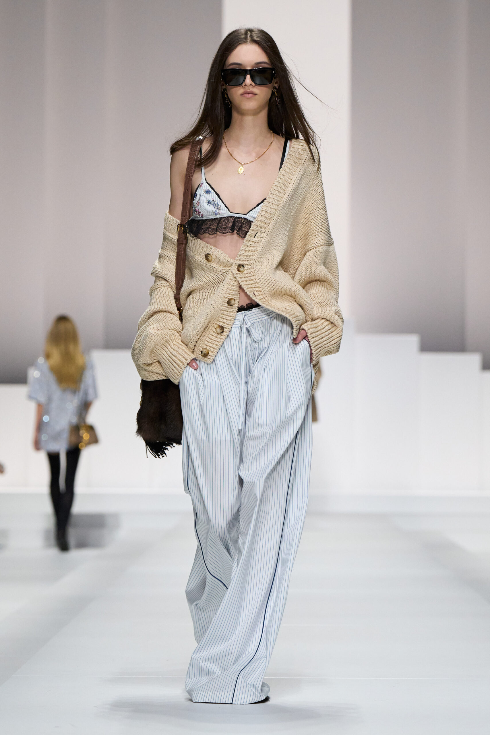 DG_WOMAN_SHOW_SUMMER_2026__PHOTO_GORUNWAY_LOOK_14