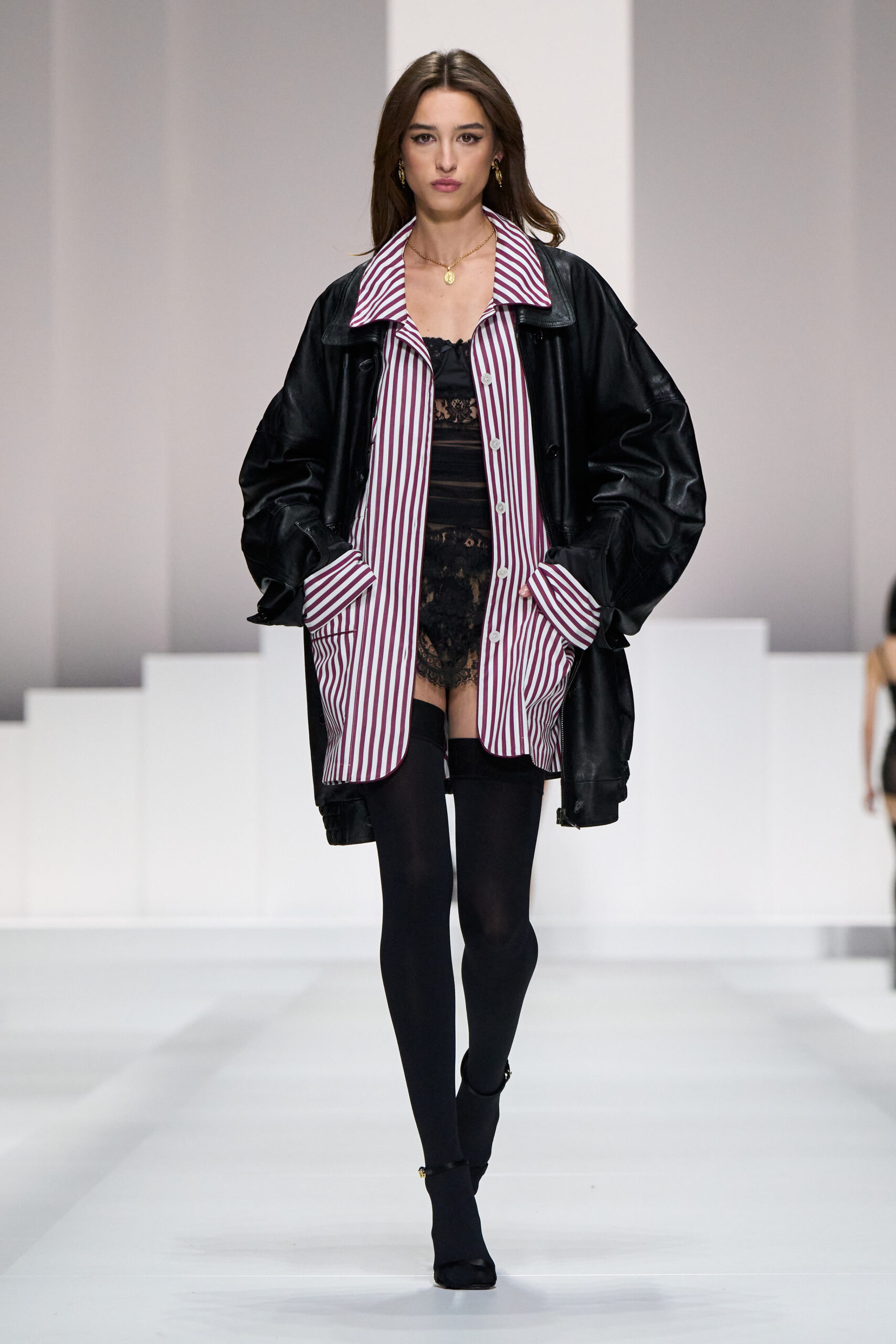 DG_WOMAN_SHOW_SUMMER_2026__PHOTO_GORUNWAY_LOOK_34