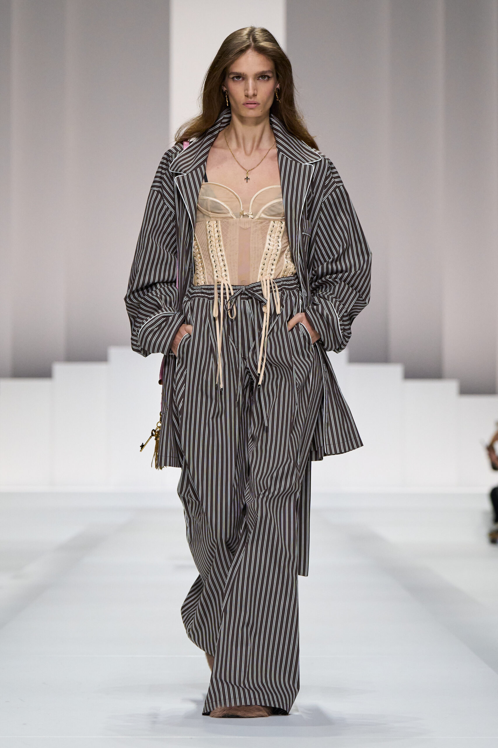 DG_WOMAN_SHOW_SUMMER_2026__PHOTO_GORUNWAY_LOOK_36