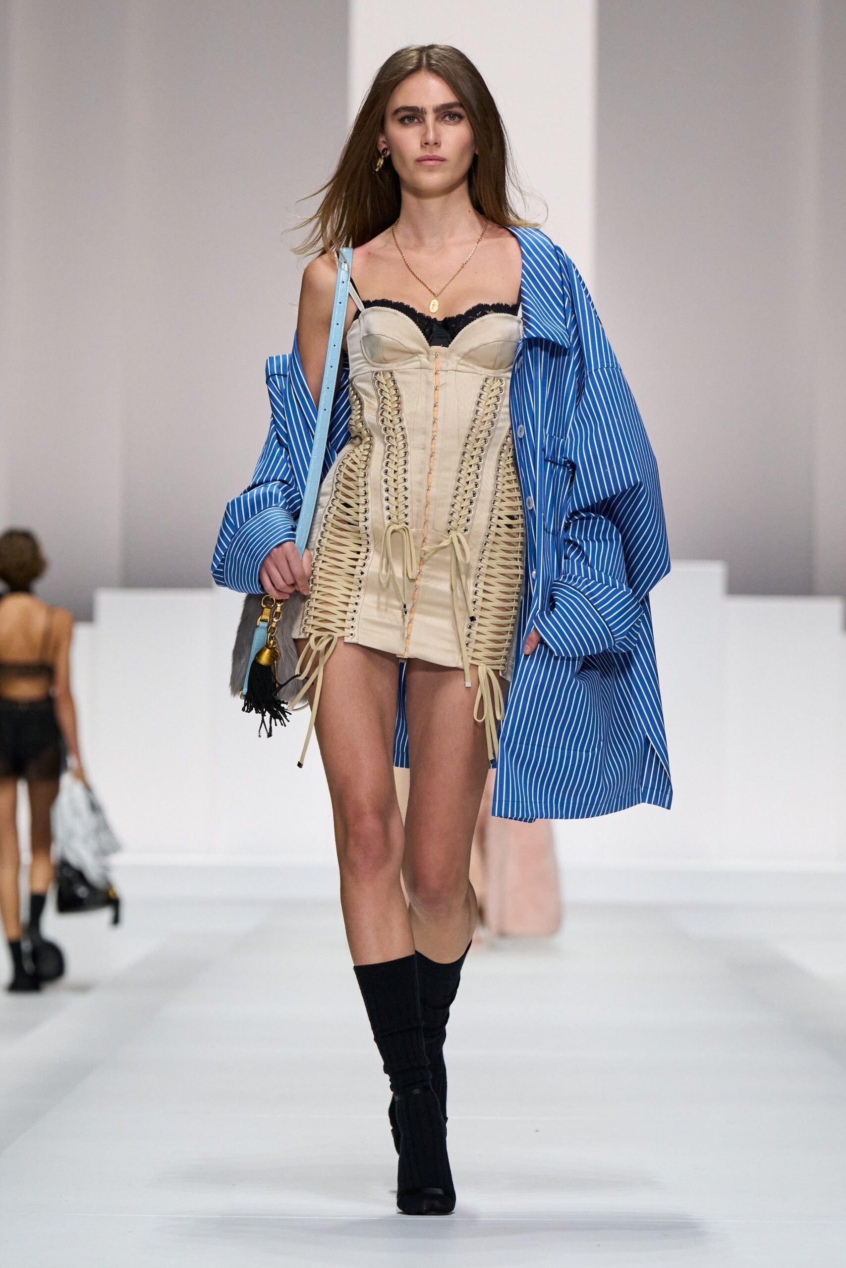 DG_WOMAN_SHOW_SUMMER_2026__PHOTO_GORUNWAY_LOOK_38