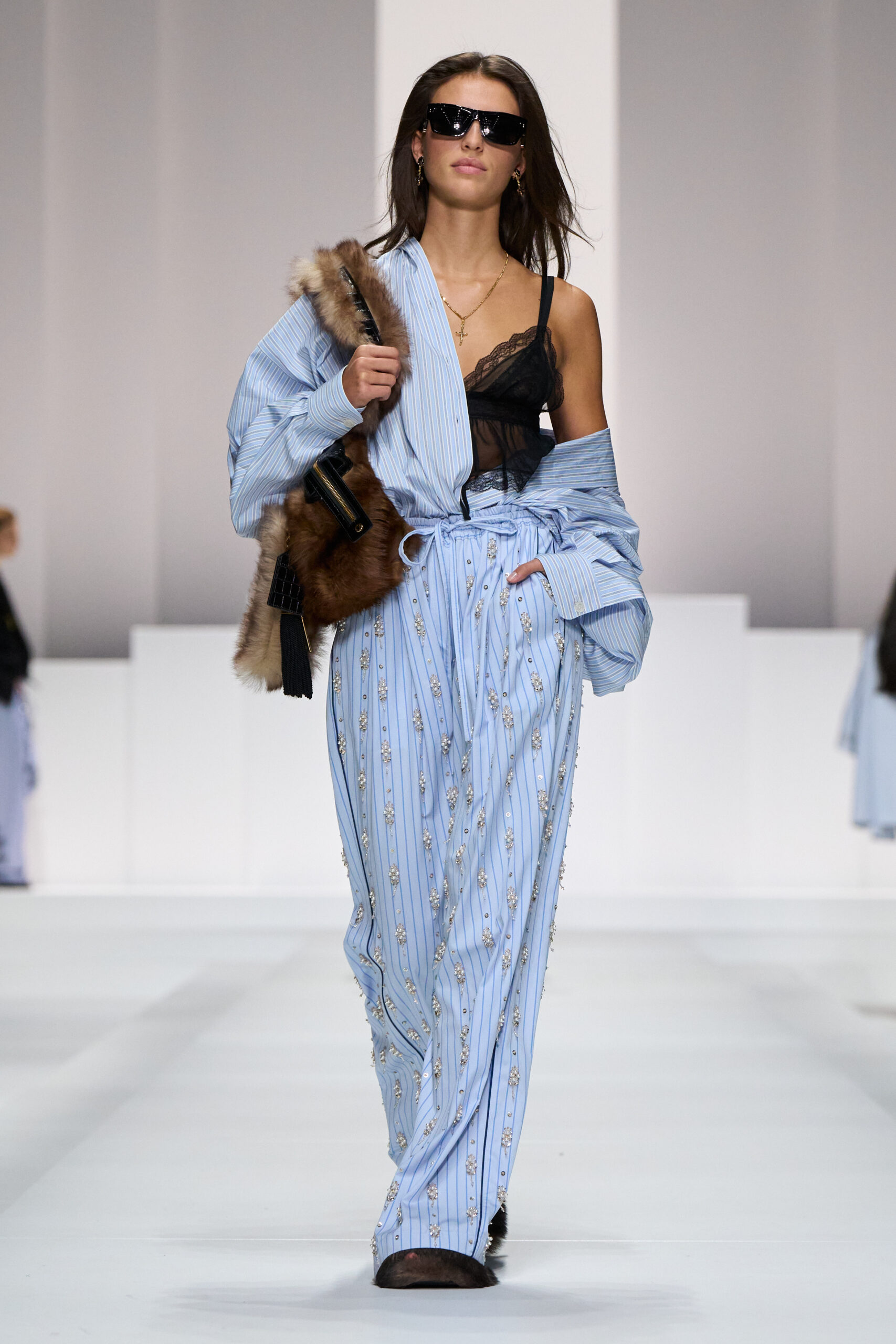 DG_WOMAN_SHOW_SUMMER_2026__PHOTO_GORUNWAY_LOOK_53