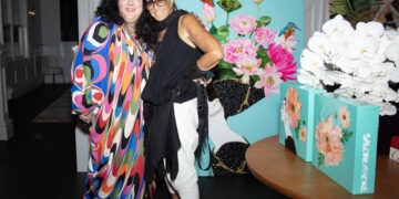 Ashley Longshore Celebrates the End of Summer with Sag Harbor Soirée Co-Hosted by Donna Karan