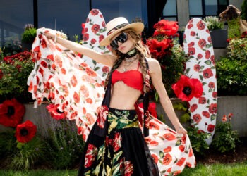 Alice + Olivia’s Stacey Bendet Kicks Off Hamptons Summer with a Chic Poolside Celebration