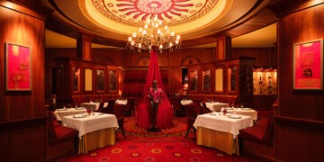 Champagne Carts, Caviar & Culinary Theater: Nemacolin’s Lautrec Is Redefining Fine Dining