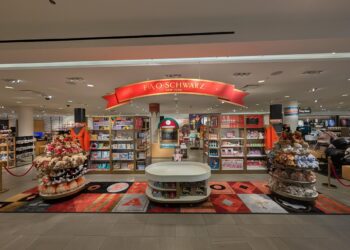 FAO Schwarz Brings Its Iconic Magic to Nordstrom Aventura